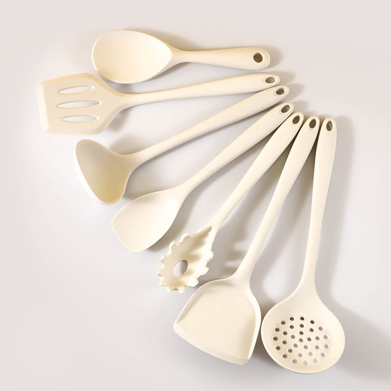 kitchen tools set